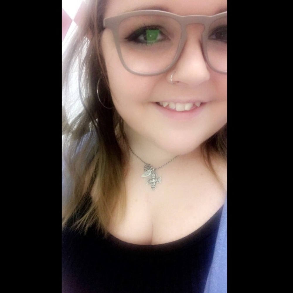 Meet your Posher, Katie
